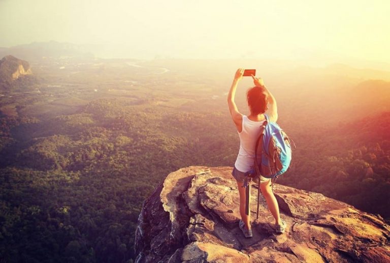 Tips for Traveling Solo as a Female Student