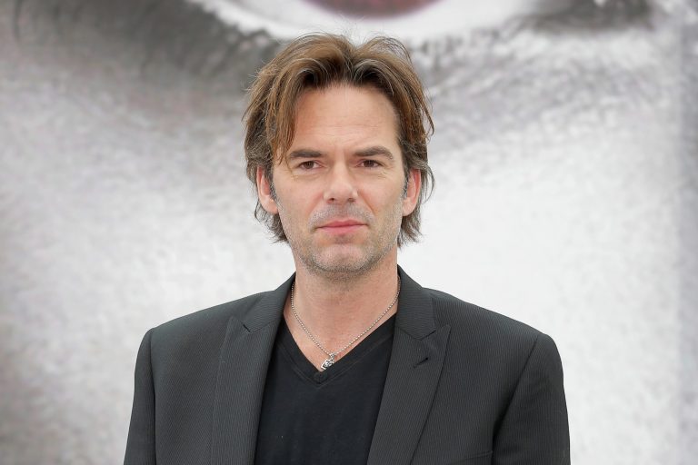 Billy Burke net Worth 2024: Age, Weight and Height, Relationships, Family, and More